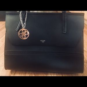 GUESS women’s tote with snap flap